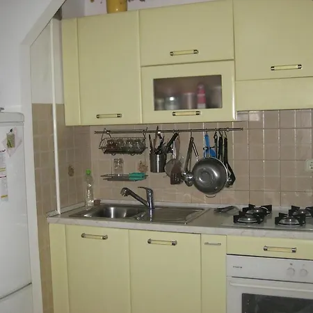 Apartman Veruda شقة